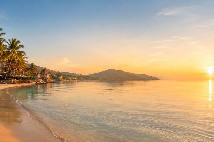 Bãi Biển Riêng Phú Quốc – Không Gian Yên Bình Cho Kỳ Nghỉ Trọn Vẹn Không gian liên quan đến bãi biển riêng phú quốc ở Phú Quốc